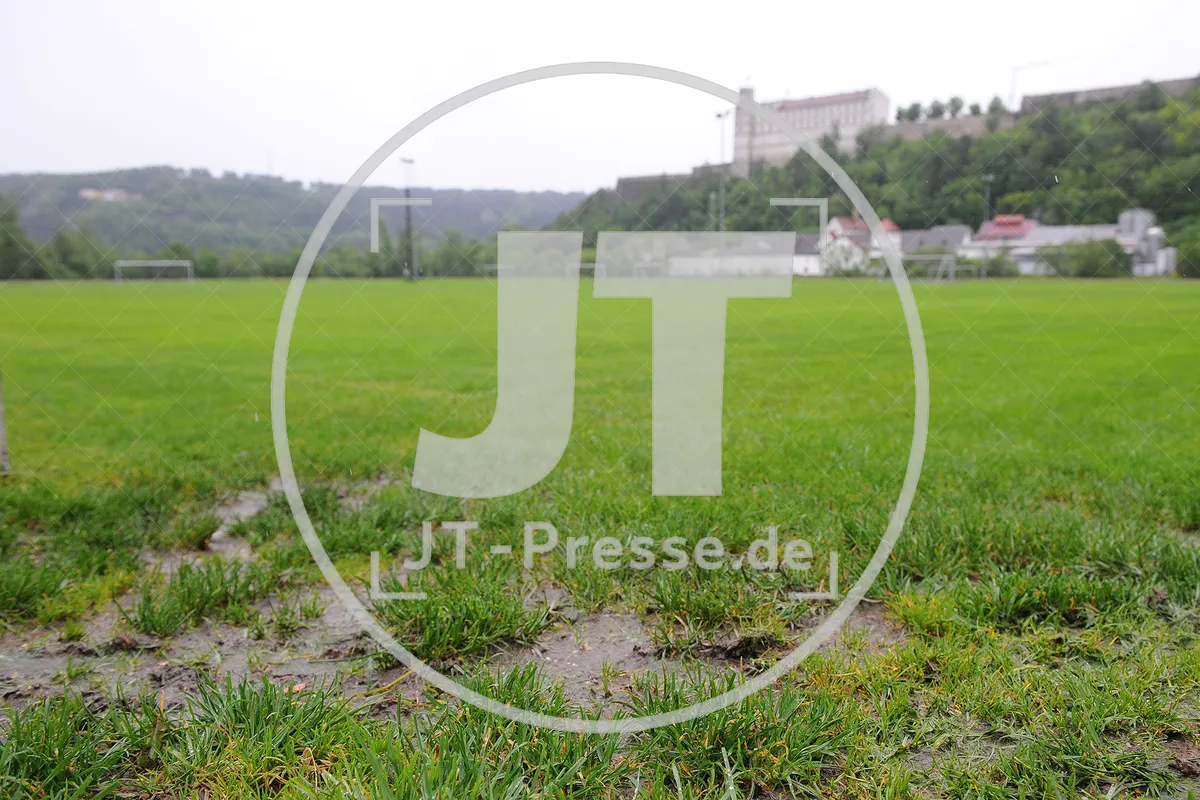 02.06.2013 - Fußballplätze