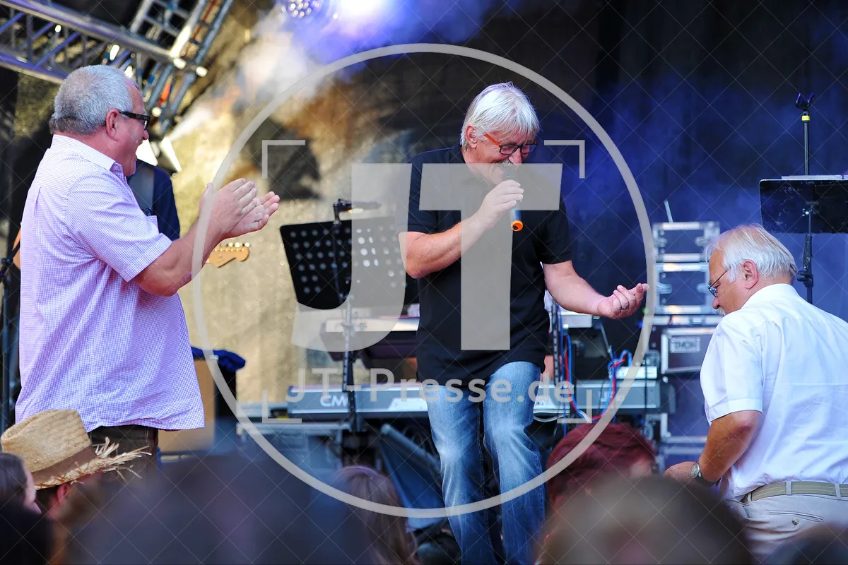 06.07.2014 - ALRIGHT NOW