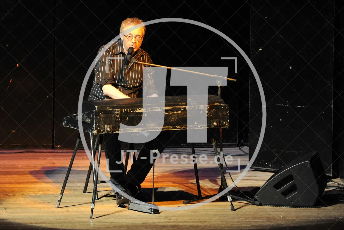 22.04.2016 - Josef Hader