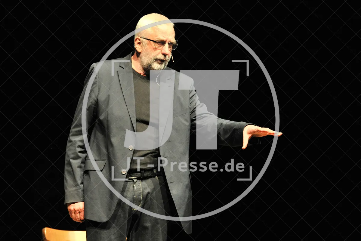 30.04.2016 - Hans Klaffel - Schul-Aufgabe: Ein schöner Abgang ziert die Übung!