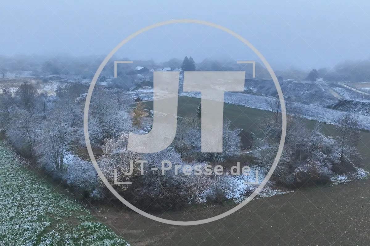 Erster Schnee im Altmühltal am 03.12.2022