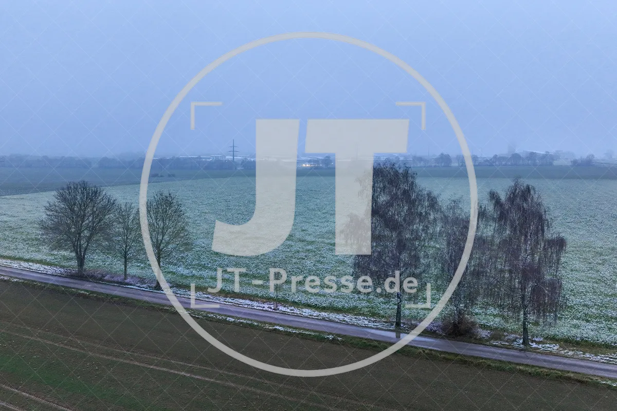 Erster Schnee im Altmühltal am 03.12.2022
