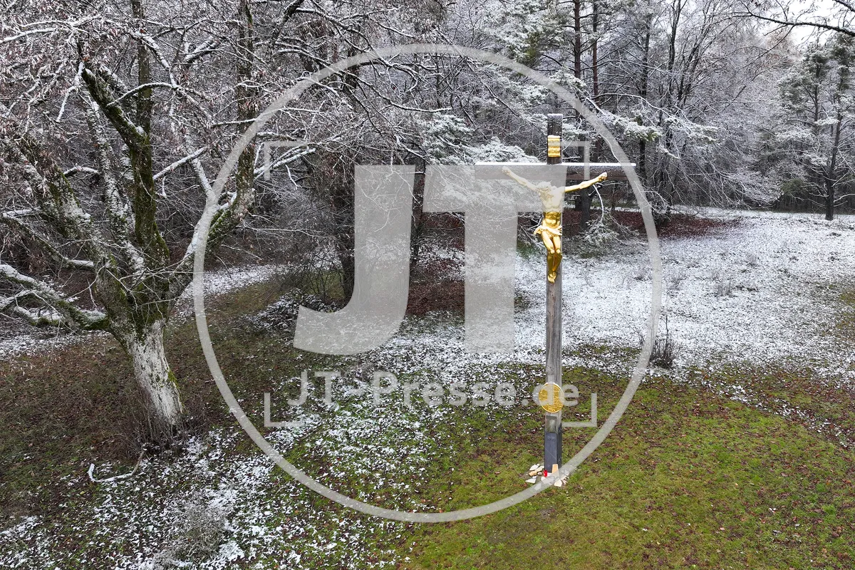 Erster Schnee im Altmühltal am 03.12.2022