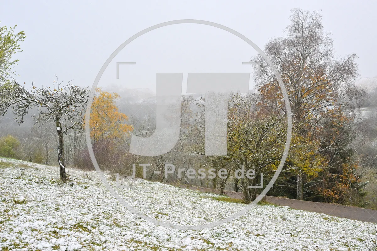 Erster Schnee im Altmühltal am 03.12.2022
