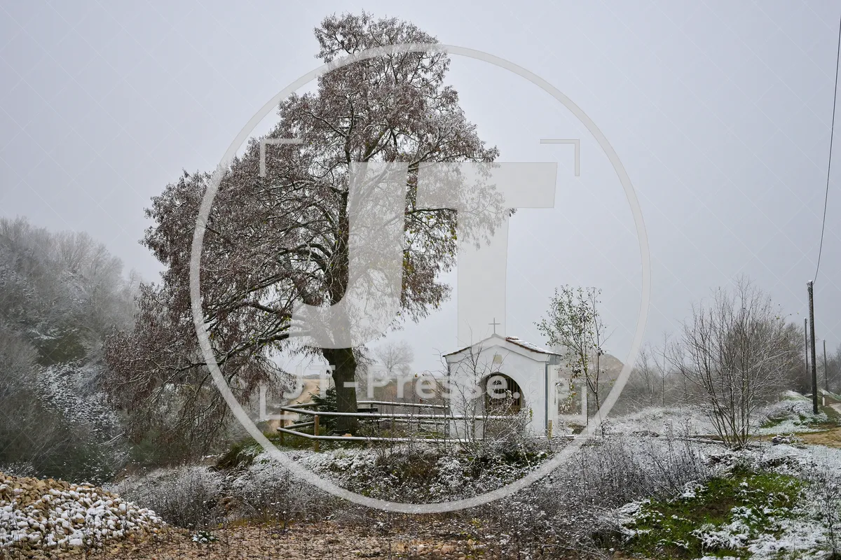 Erster Schnee im Altmühltal am 03.12.2022