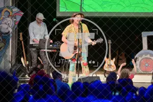 Happy Jungle Show - die kunterbunte Urwaldshow mit Rodscha und Tom am 13.04.2024 im Alten Stadttheater in Eichstätt.