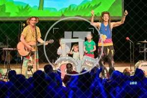 Happy Jungle Show - die kunterbunte Urwaldshow mit Rodscha und Tom am 13.04.2024 im Alten Stadttheater in Eichstätt.