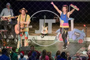 Happy Jungle Show - die kunterbunte Urwaldshow mit Rodscha und Tom am 13.04.2024 im Alten Stadttheater in Eichstätt.