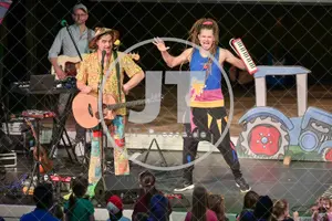 Happy Jungle Show - die kunterbunte Urwaldshow mit Rodscha und Tom am 13.04.2024 im Alten Stadttheater in Eichstätt.