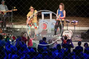 Happy Jungle Show - die kunterbunte Urwaldshow mit Rodscha und Tom am 13.04.2024 im Alten Stadttheater in Eichstätt.