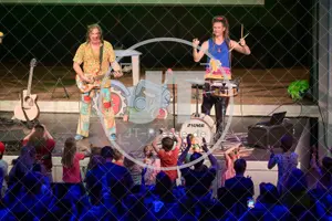 Happy Jungle Show - die kunterbunte Urwaldshow mit Rodscha und Tom am 13.04.2024 im Alten Stadttheater in Eichstätt.