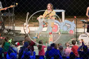 Happy Jungle Show - die kunterbunte Urwaldshow mit Rodscha und Tom am 13.04.2024 im Alten Stadttheater in Eichstätt.