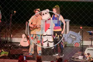 Happy Jungle Show - die kunterbunte Urwaldshow mit Rodscha und Tom am 13.04.2024 im Alten Stadttheater in Eichstätt.
