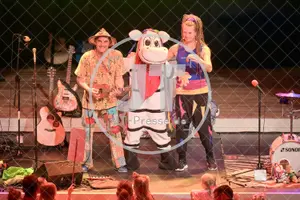 Happy Jungle Show - die kunterbunte Urwaldshow mit Rodscha und Tom am 13.04.2024 im Alten Stadttheater in Eichstätt.