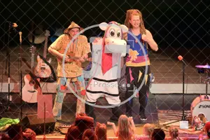 Happy Jungle Show - die kunterbunte Urwaldshow mit Rodscha und Tom am 13.04.2024 im Alten Stadttheater in Eichstätt.