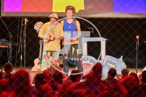 Happy Jungle Show - die kunterbunte Urwaldshow mit Rodscha und Tom am 13.04.2024 im Alten Stadttheater in Eichstätt.