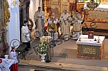 Pontifikalamt mit Bischof Gregor Maria Hanke OSB zum Walburgafest am 24.02.2024 in der Klosterkirche St. Walburg in Eichstätt.